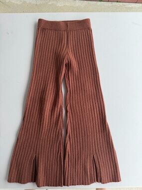 Rylee + Cru Ribbed Flared Knit Leggings - Rust